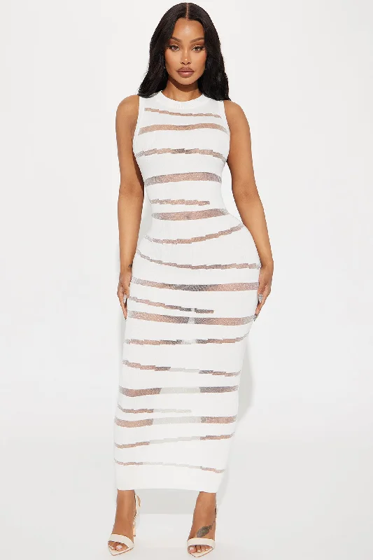 Vixen Sweater Maxi Dress - Off White