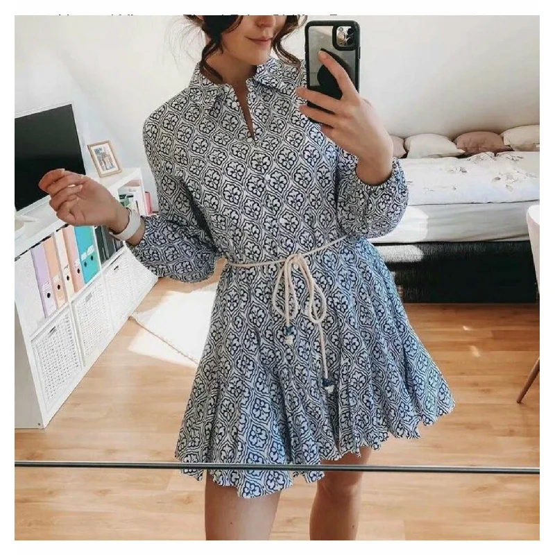 Print Button Detailed Vintage Mini Dress